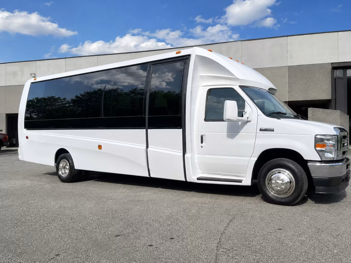 18 passenger minibus