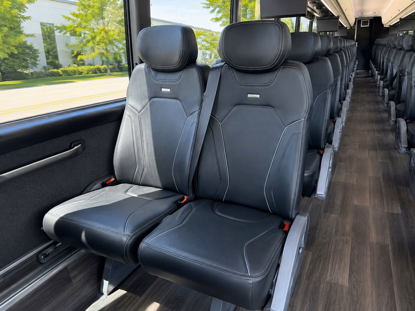 compare group transportation in meridian in one search