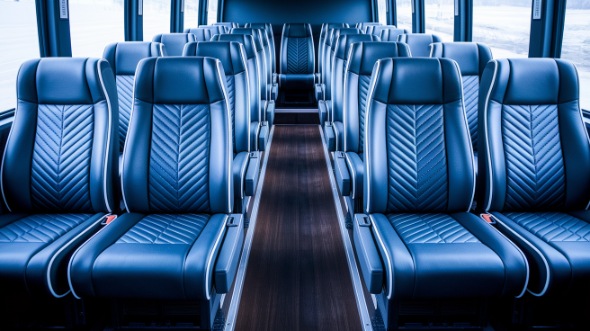 meridian 30 passenger minibus rental